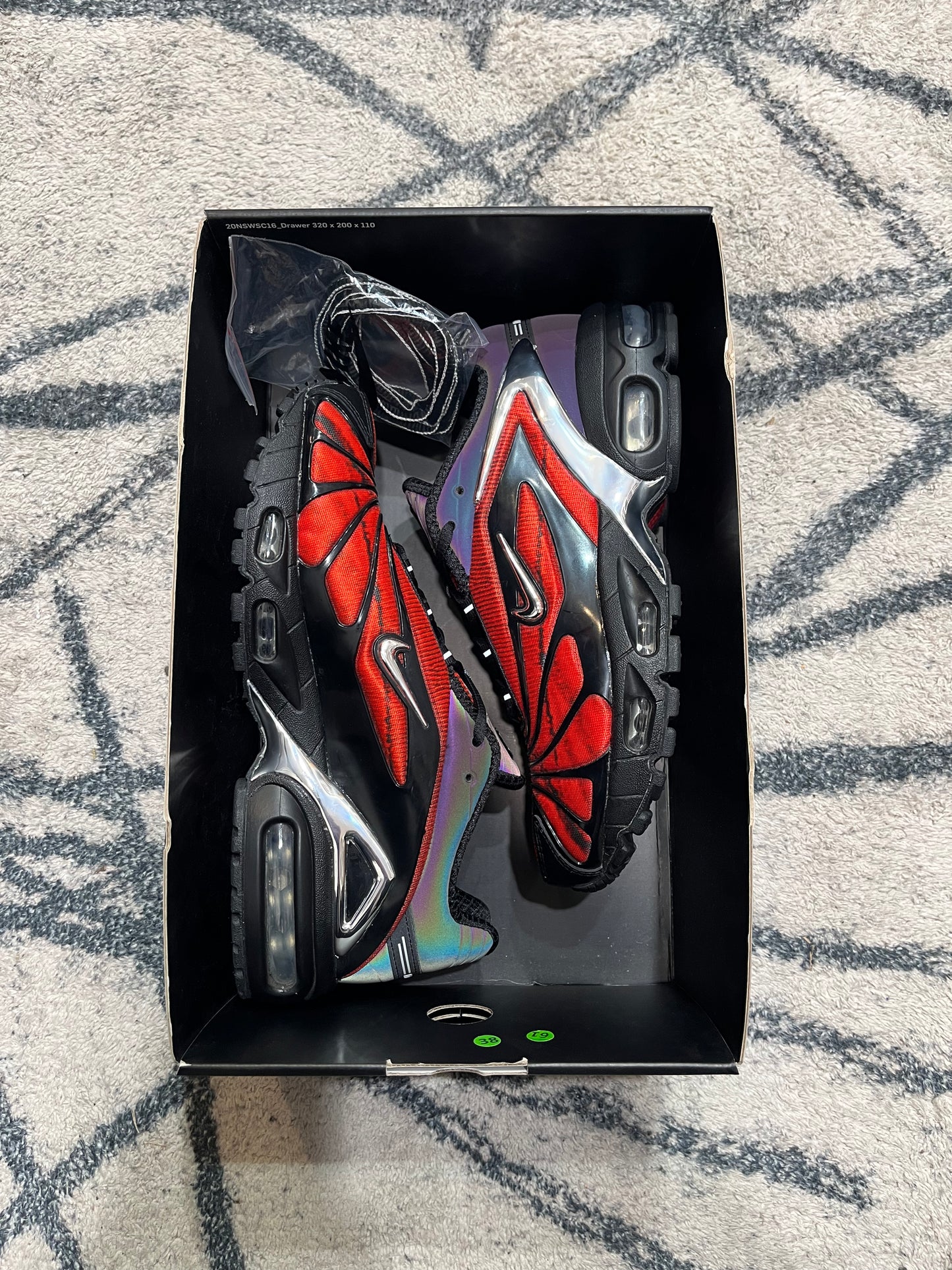 Nike Skepta Tailwind Chrome Red