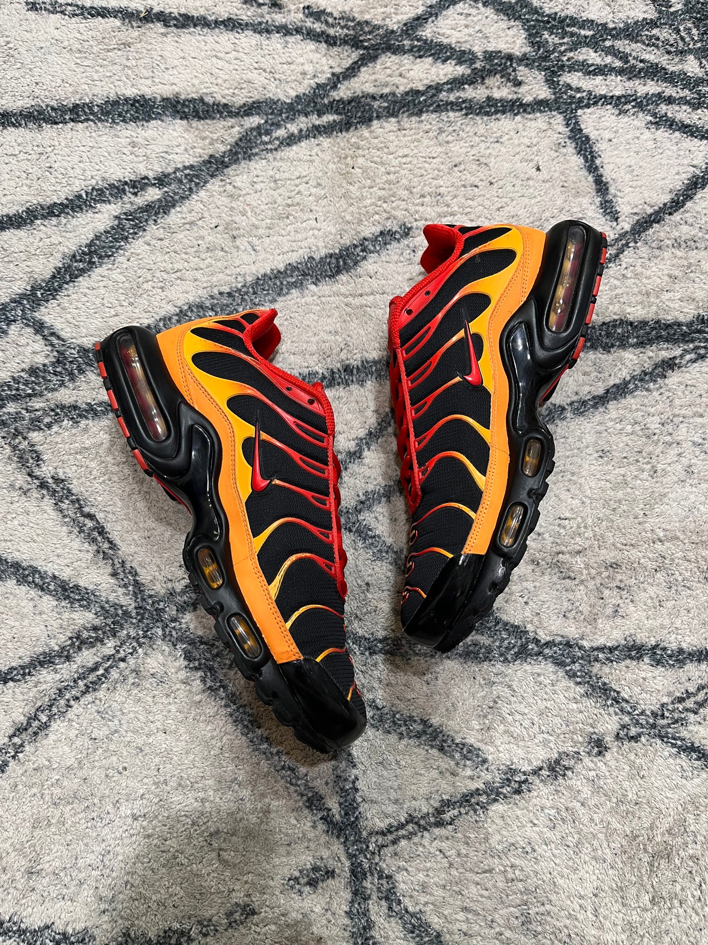 Nike Air Max Plus Volcano