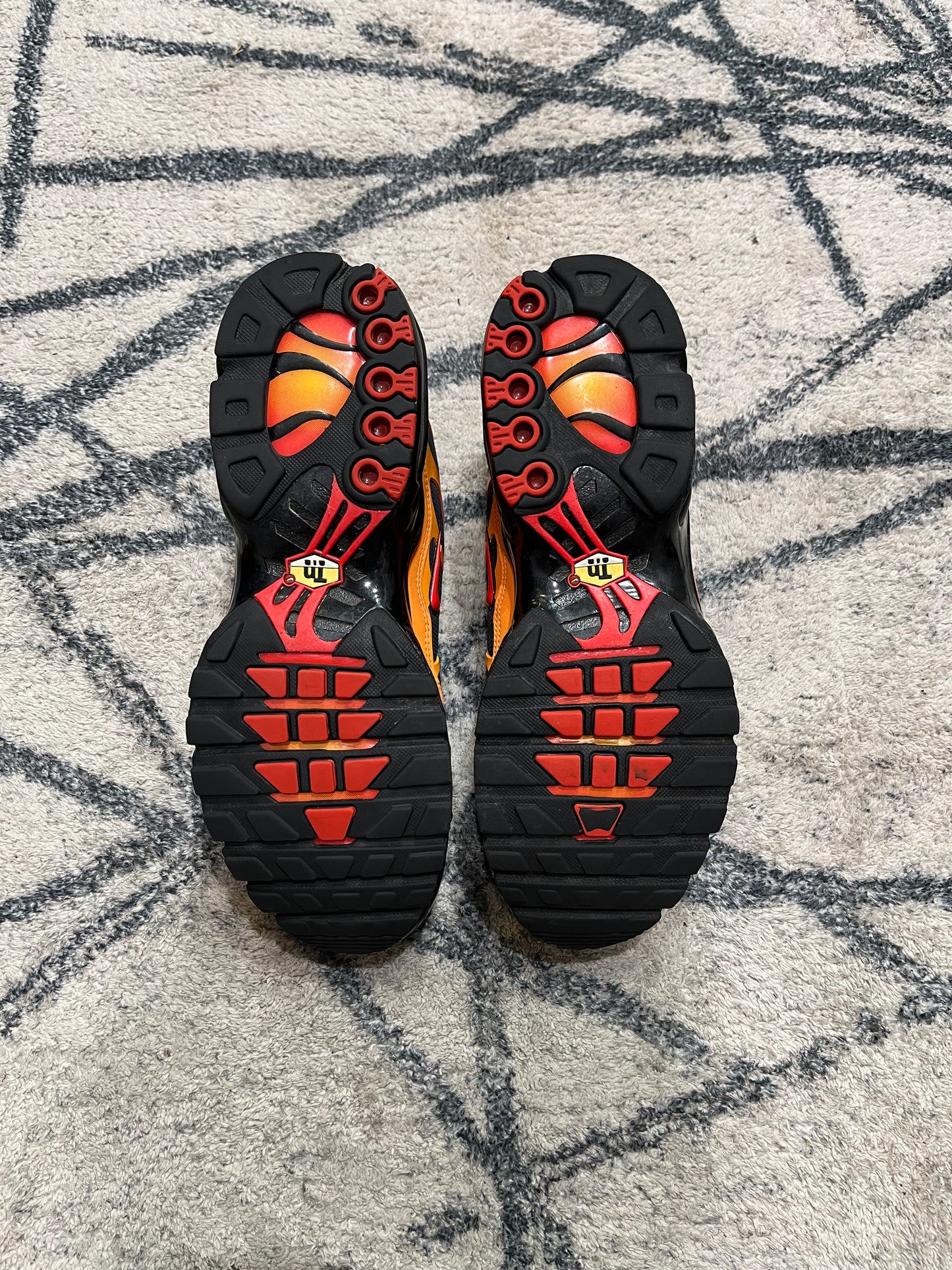 Nike Air Max Plus Volcano