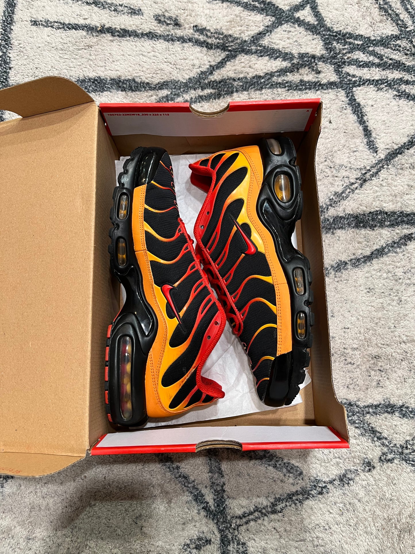 Nike Air Max Plus Volcano