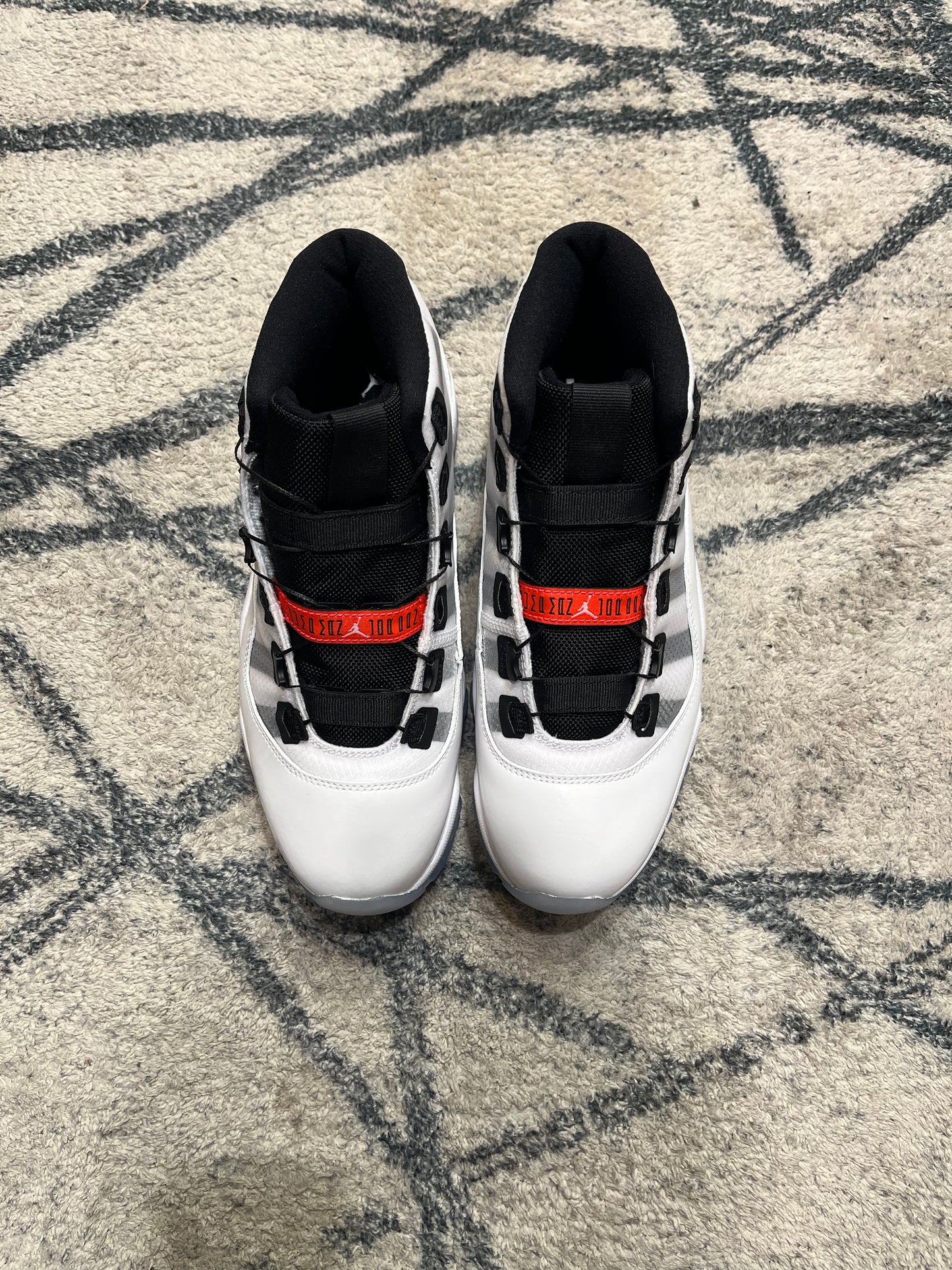 Air Jordan 11 Adapt White