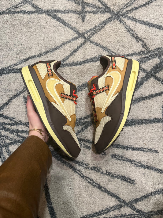 Nike Air Max 1 Travis Scott Baroque Brown