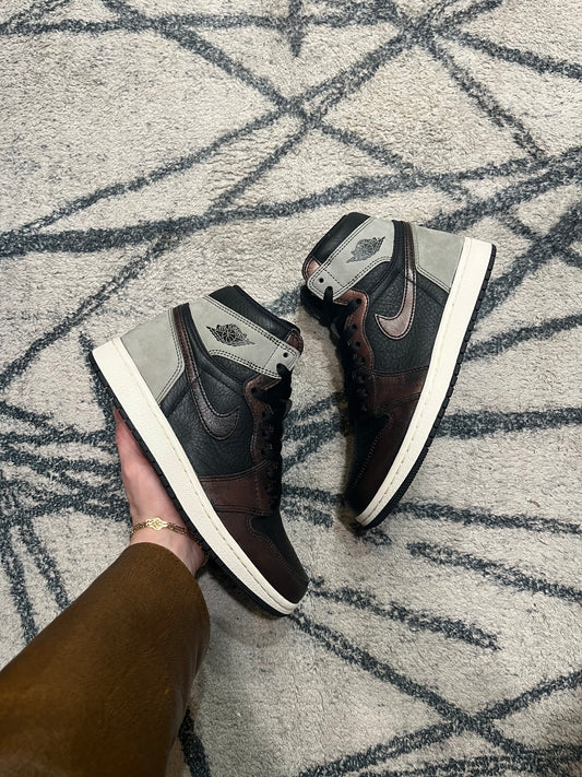 Air Jordan 1 High Dark Shadow