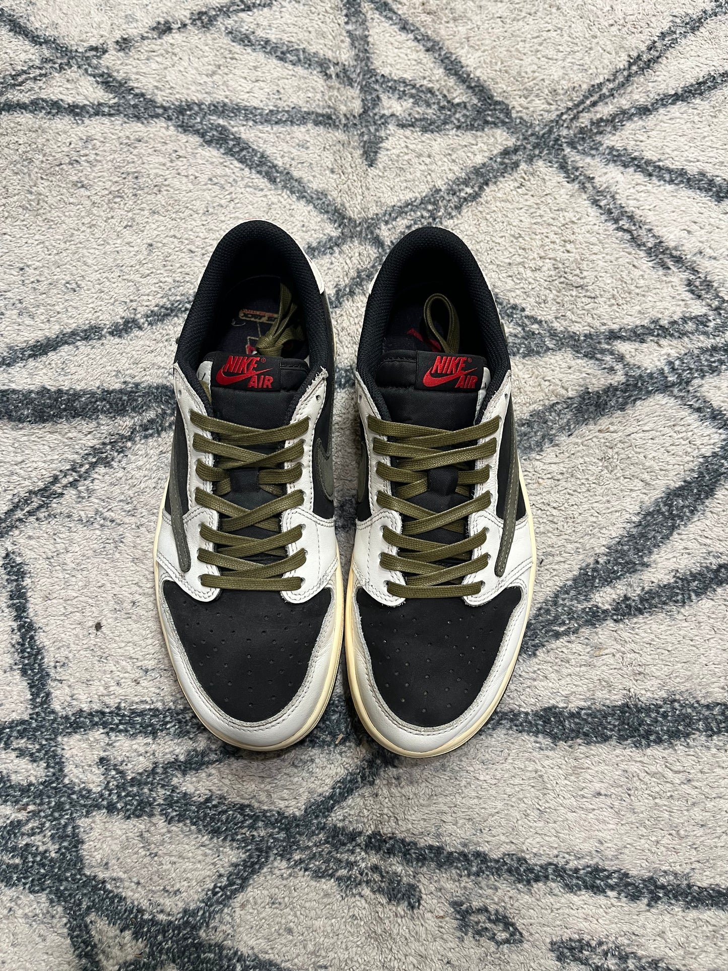 Air Jordan 1 Travis Olive