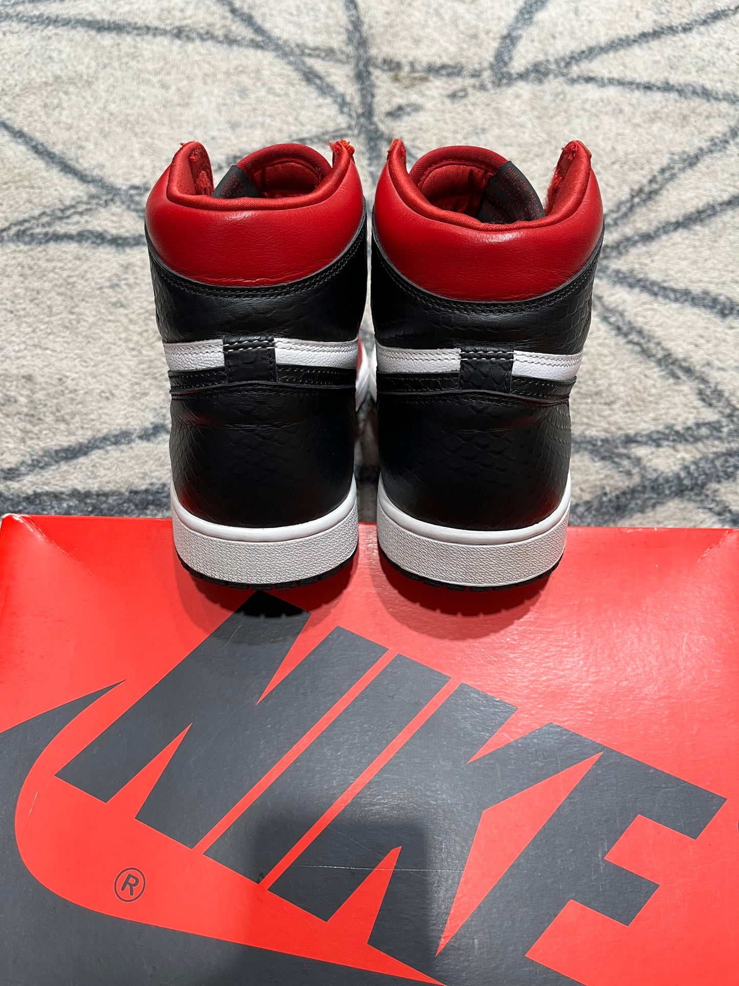 Air Jordan 1 Chicago Satin Snake