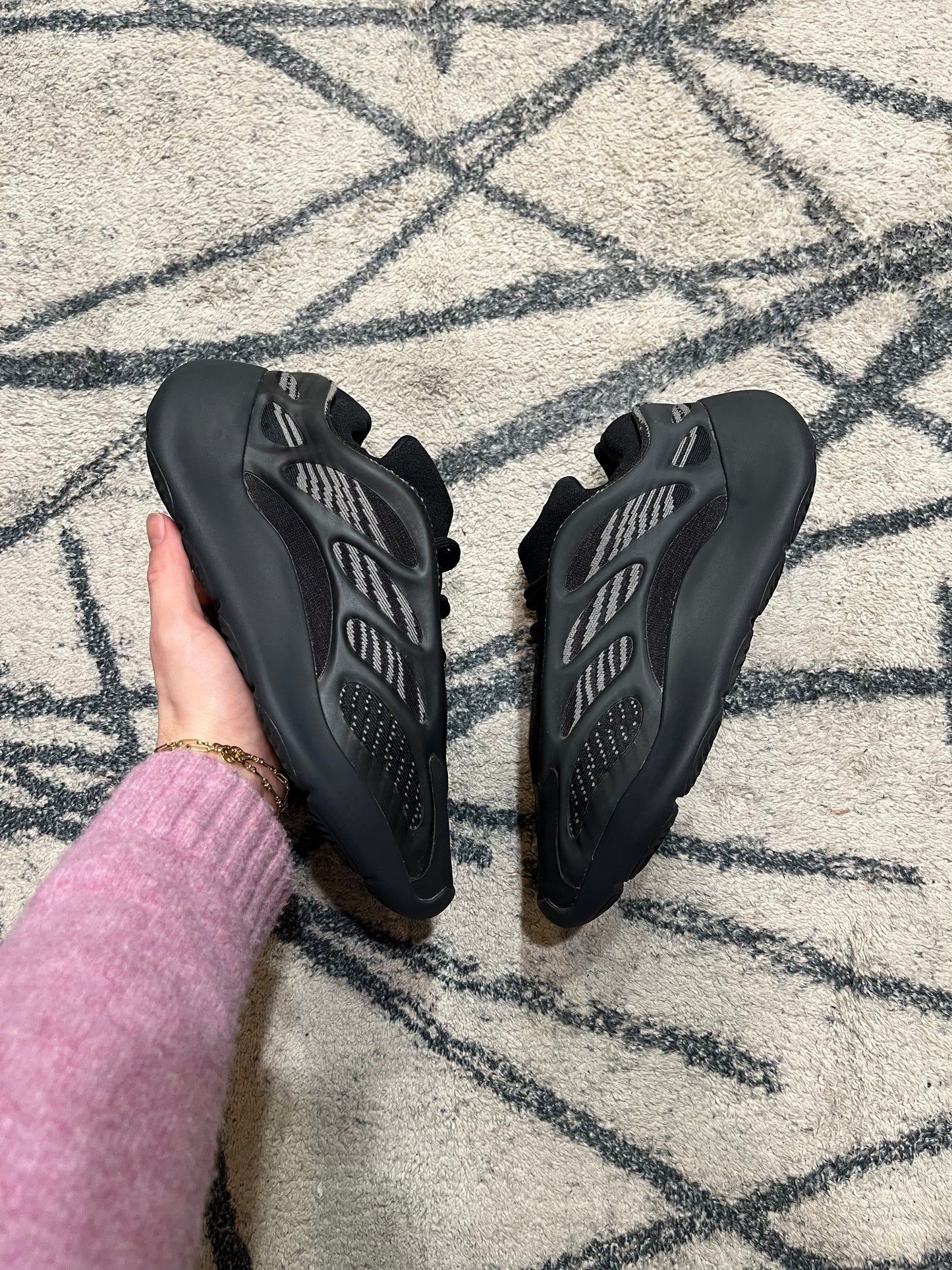 Yeezy 700 V3 Black