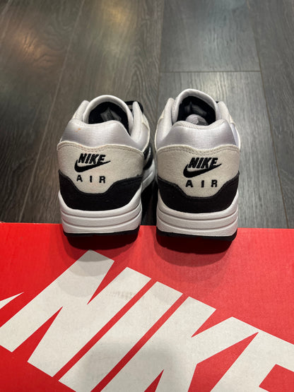 Nike Air Max 1 Black White