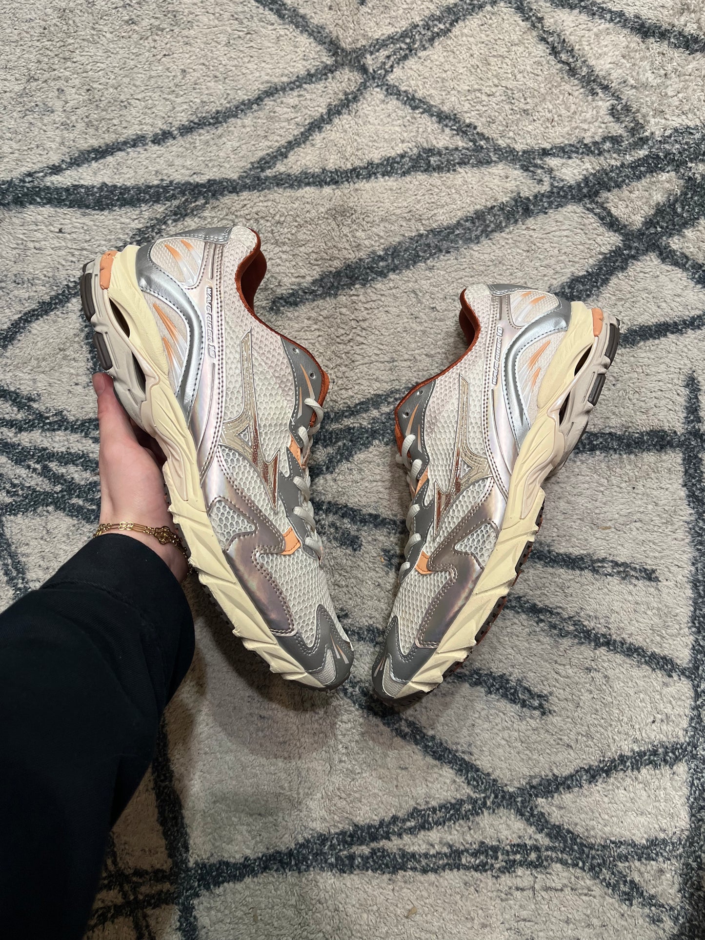 Mizuno Wave Rider 10