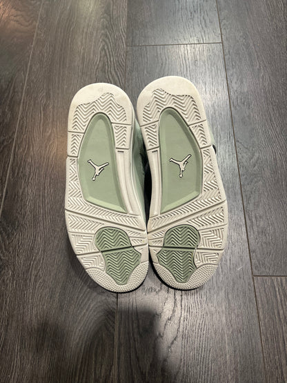 Air Jordan 4 Seafoam Sail