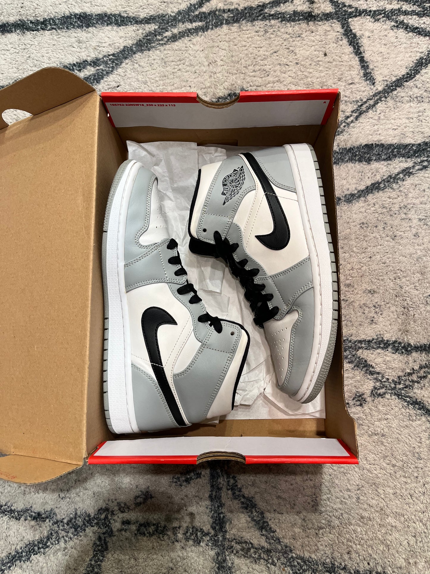 Air Jordan 1 Mid Smoke Grey