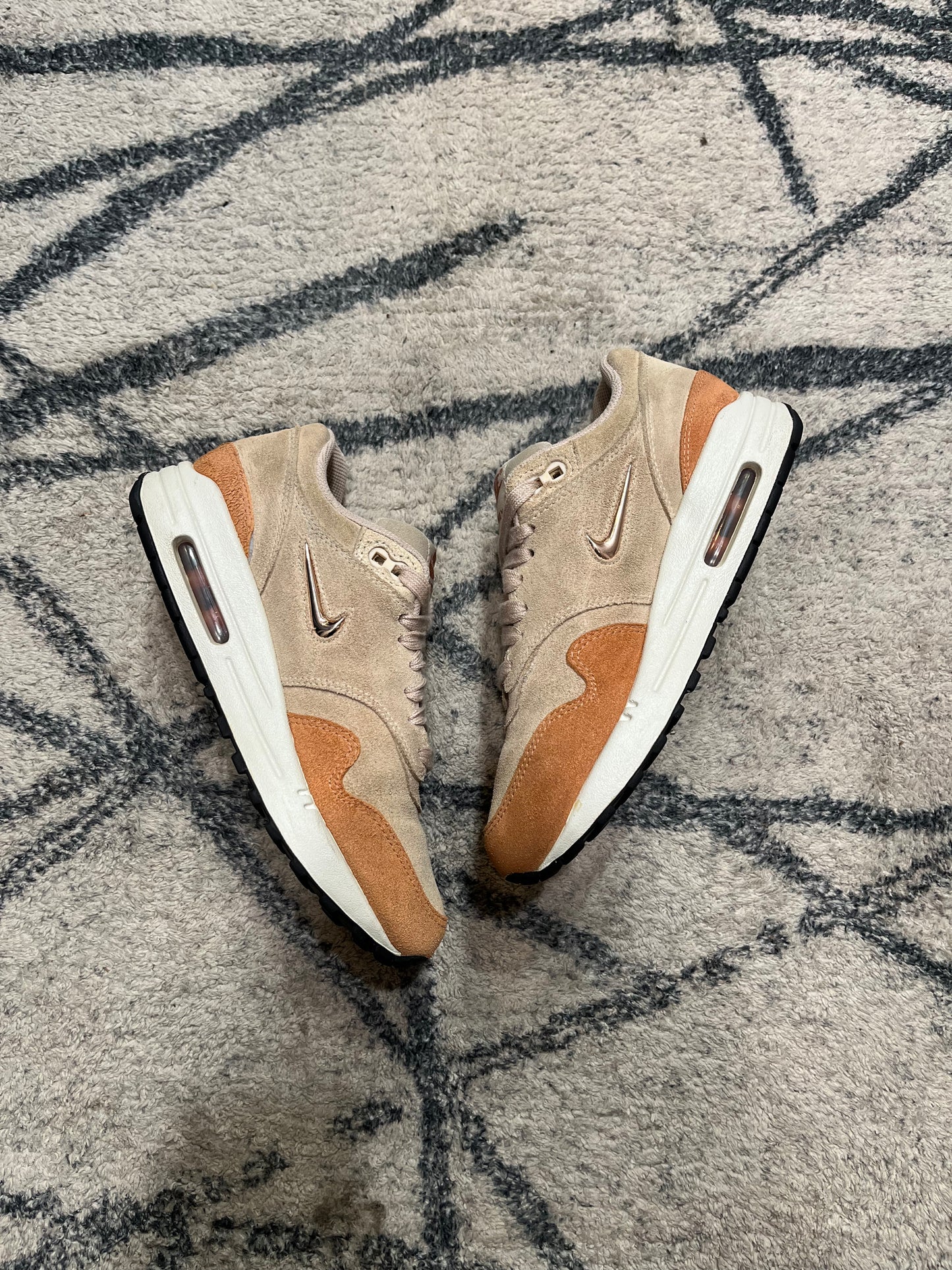 Nike Air Max 1 Jewel Guava Ice