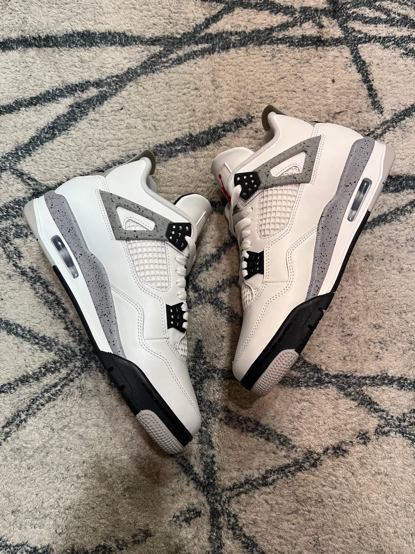 Air Jordan 4 White Cement