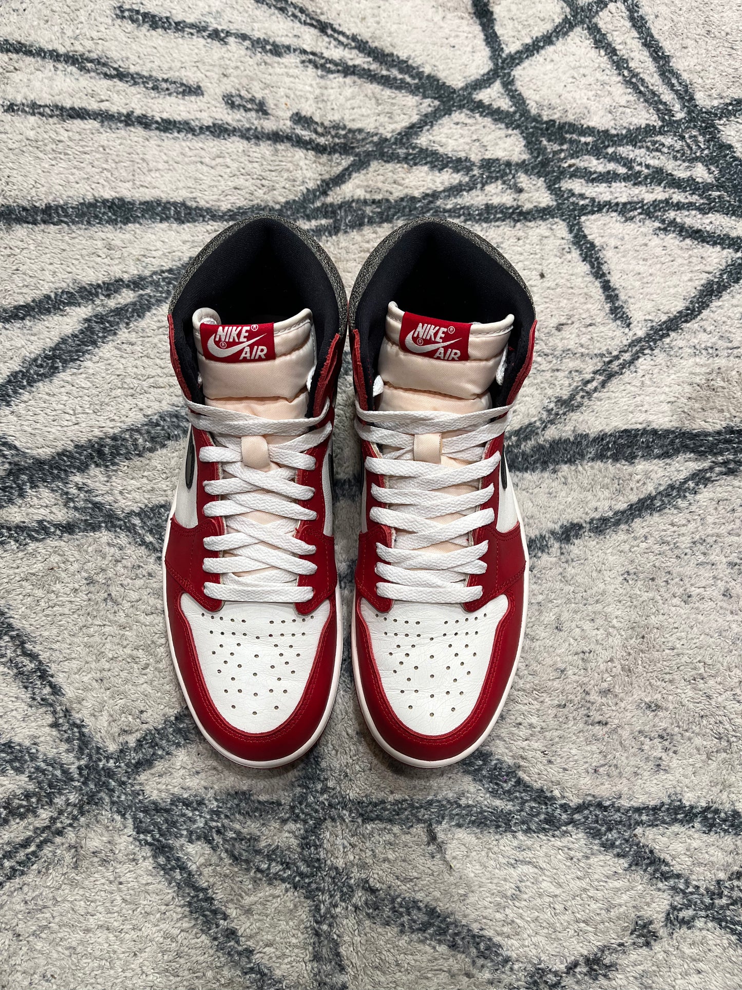 Air Jordan 1 Lost & Found