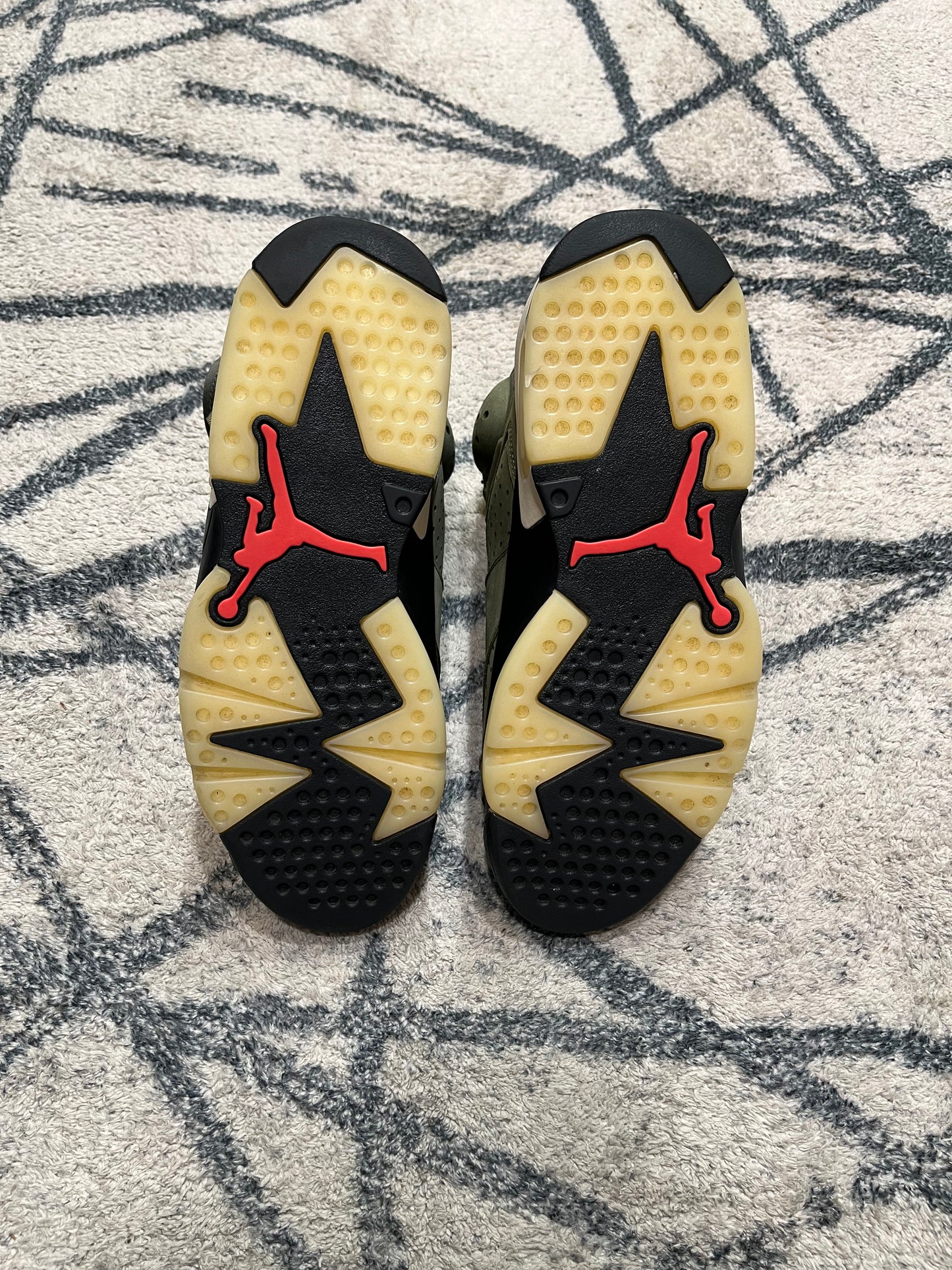 Air Jordan 6 Travis Scott Olive