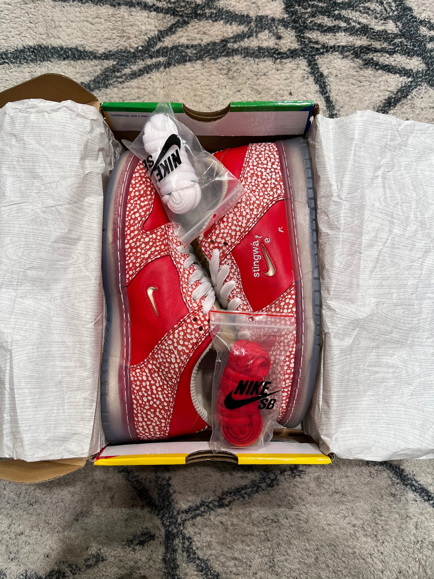 Nike SB Dunk Low Stingwater