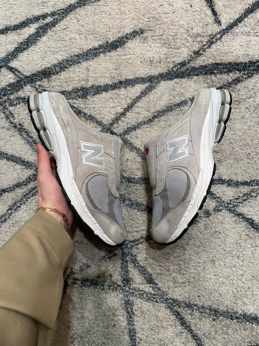 New Balance 2002r Mule Grey