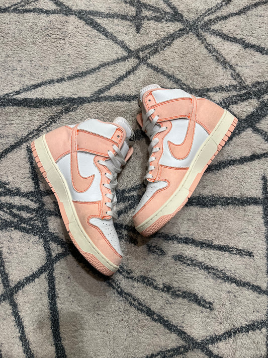 Nike Dunk High Peach