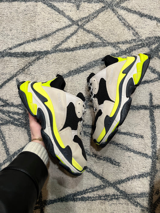 Balenciaga Triple S Volt