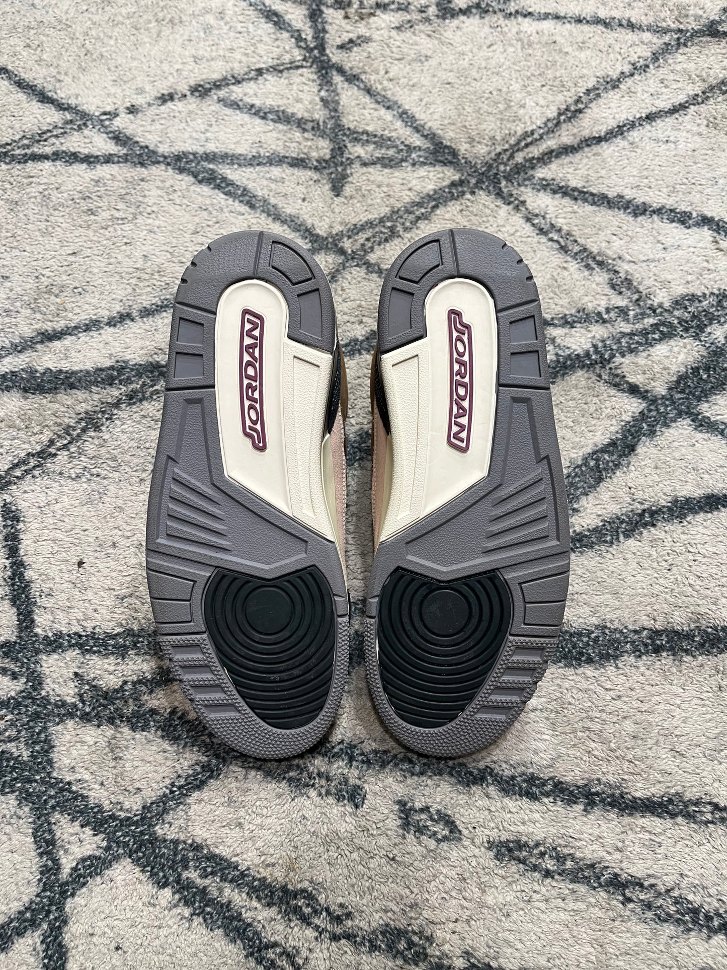 Air Jordan 3 Archeo Brown