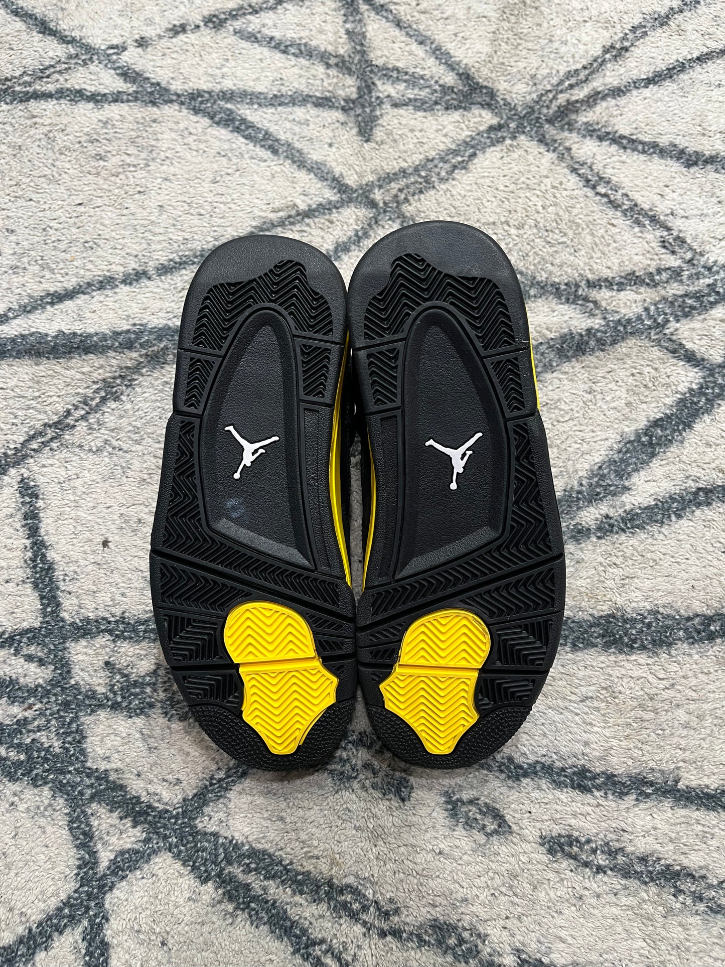 Air Jordan 4 Yellow Thunder GS