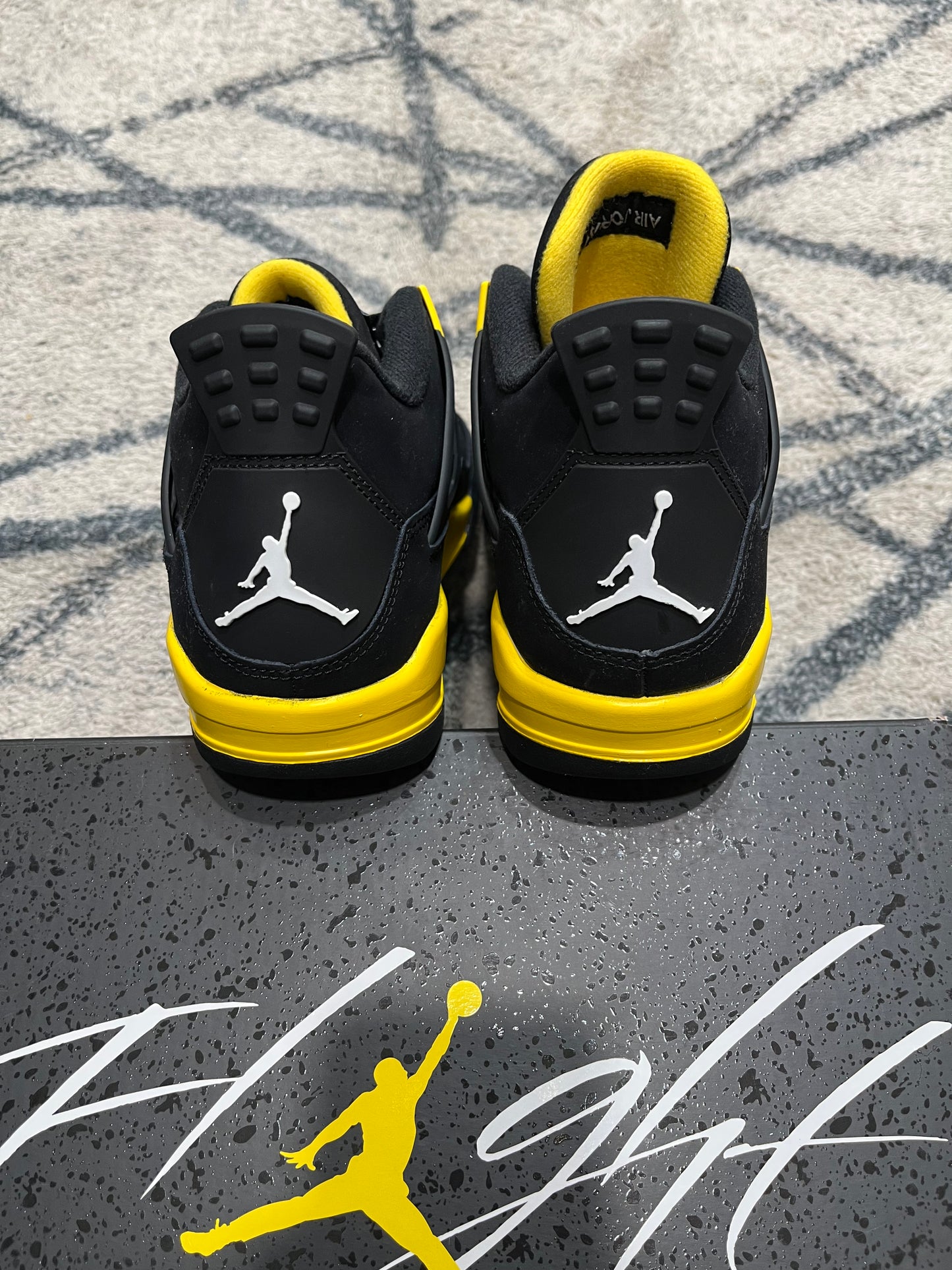 Air Jordan 4 Yellow Thunder GS
