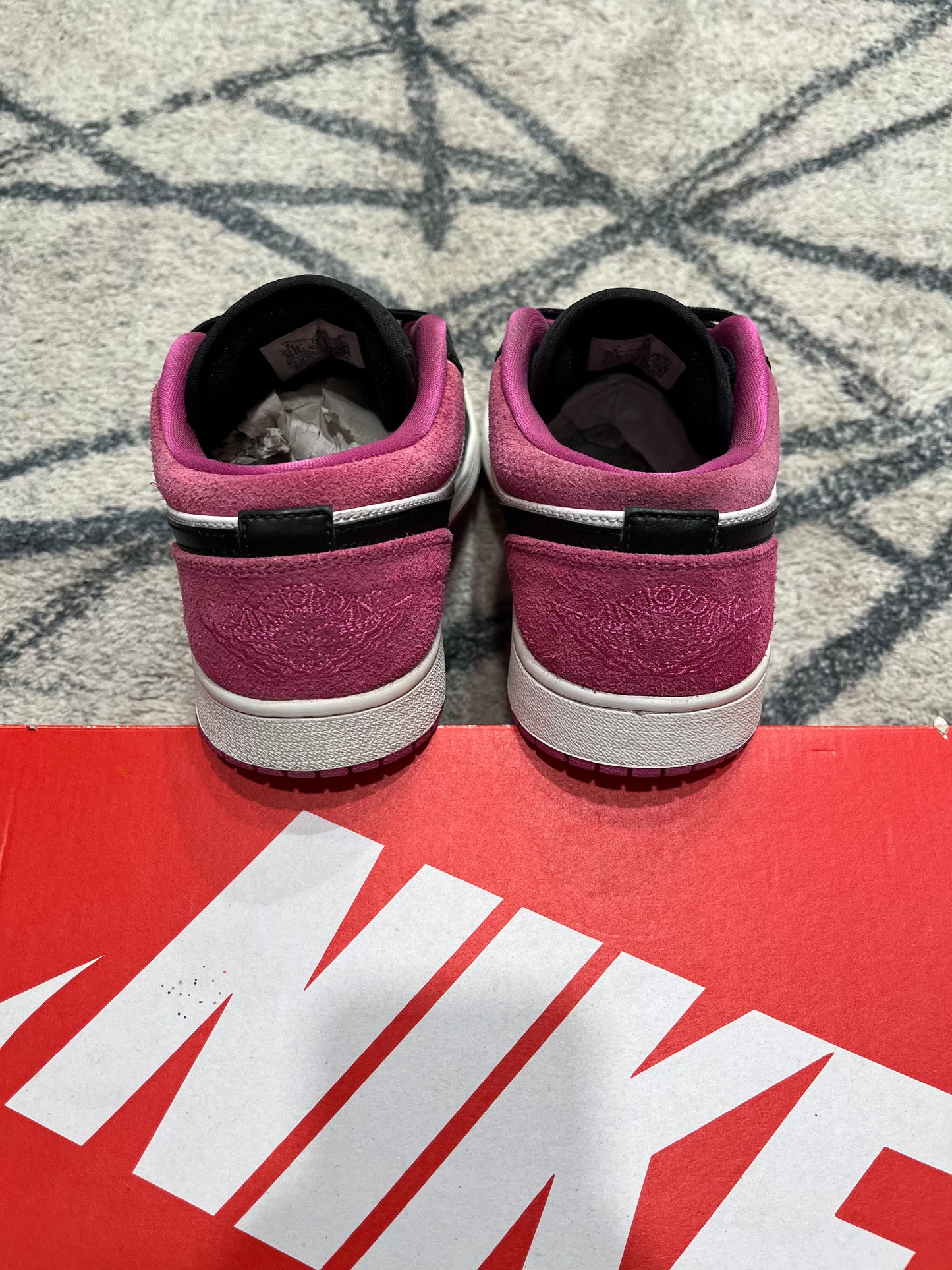 Air Jordan 1 Low Black Active Fuchsia