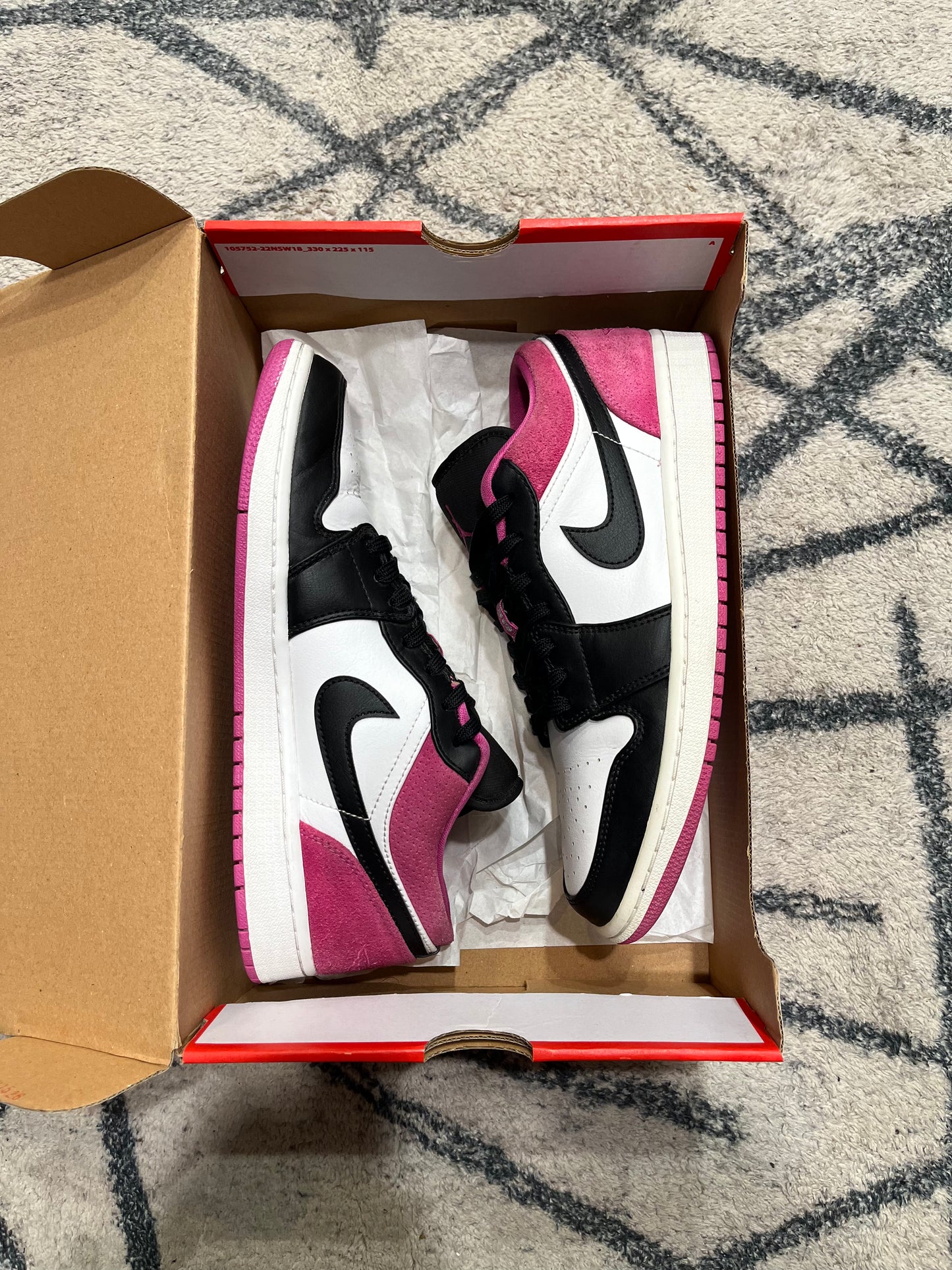 Air Jordan 1 Low Black Active Fuchsia