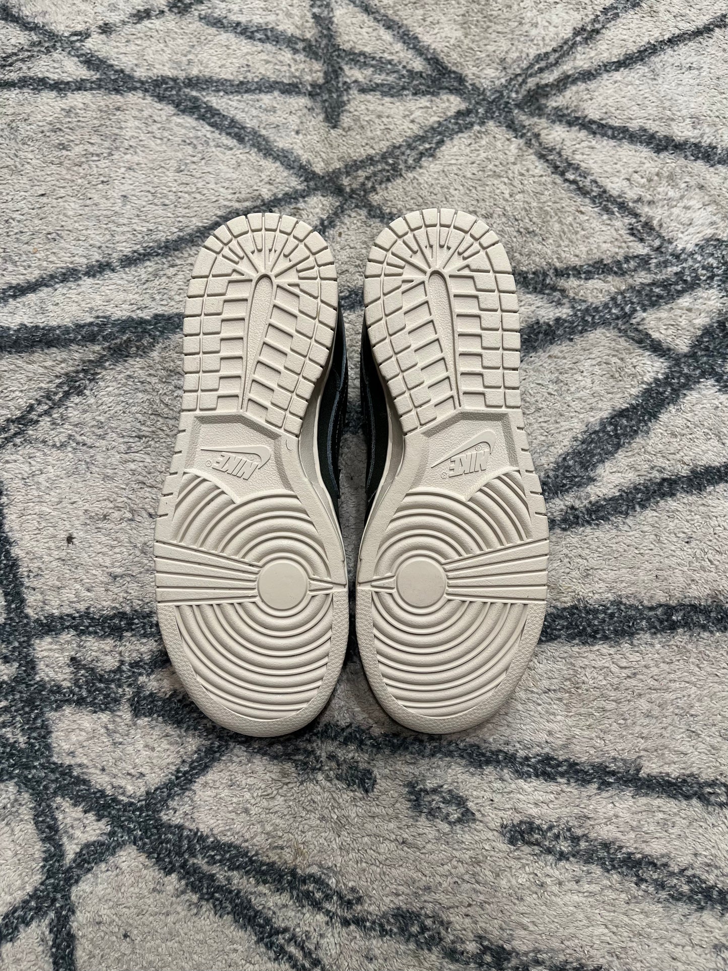 Nike Dunk Low PRM Sequoia