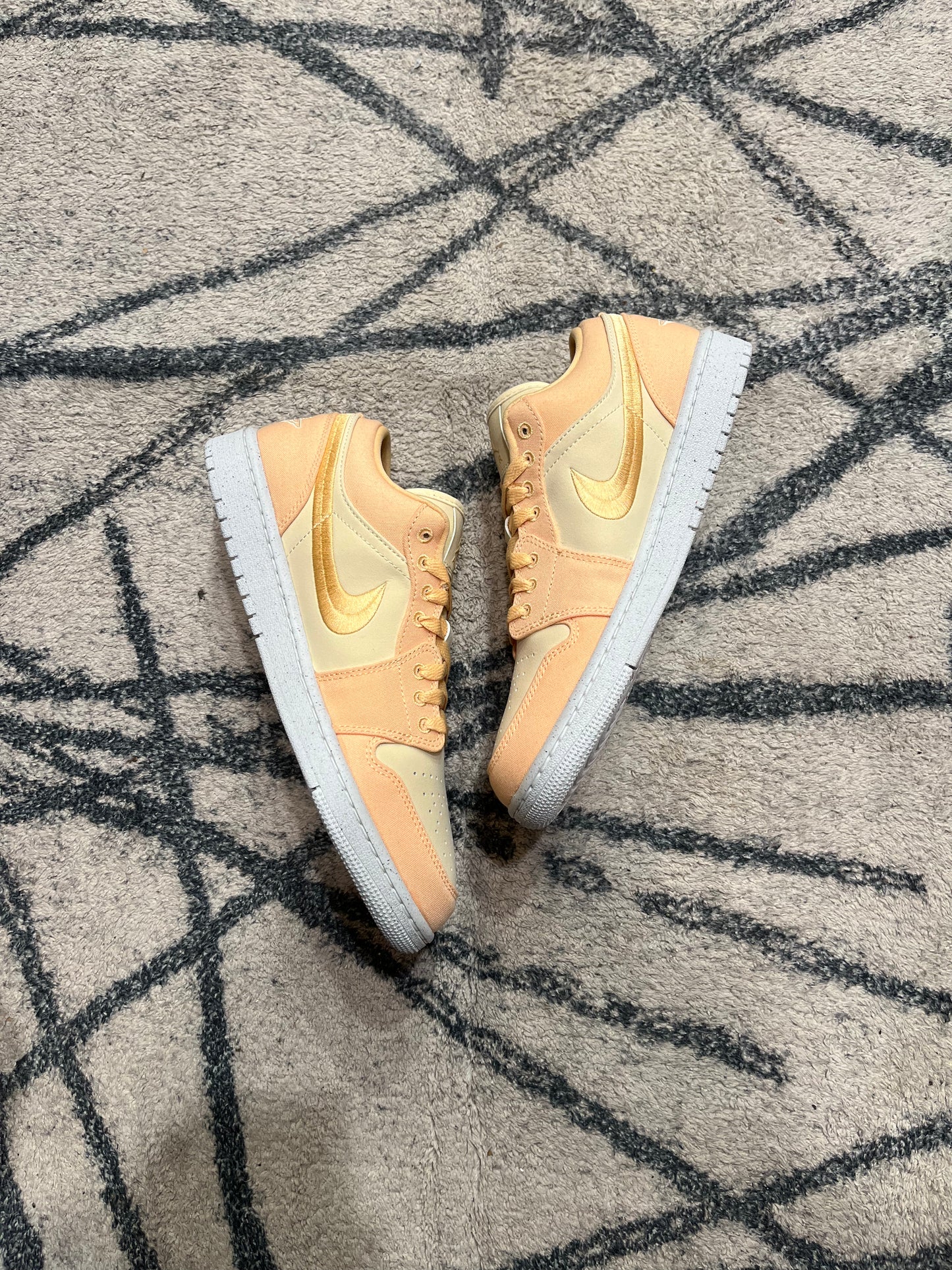 Air Jordan 1 Low Celestial
