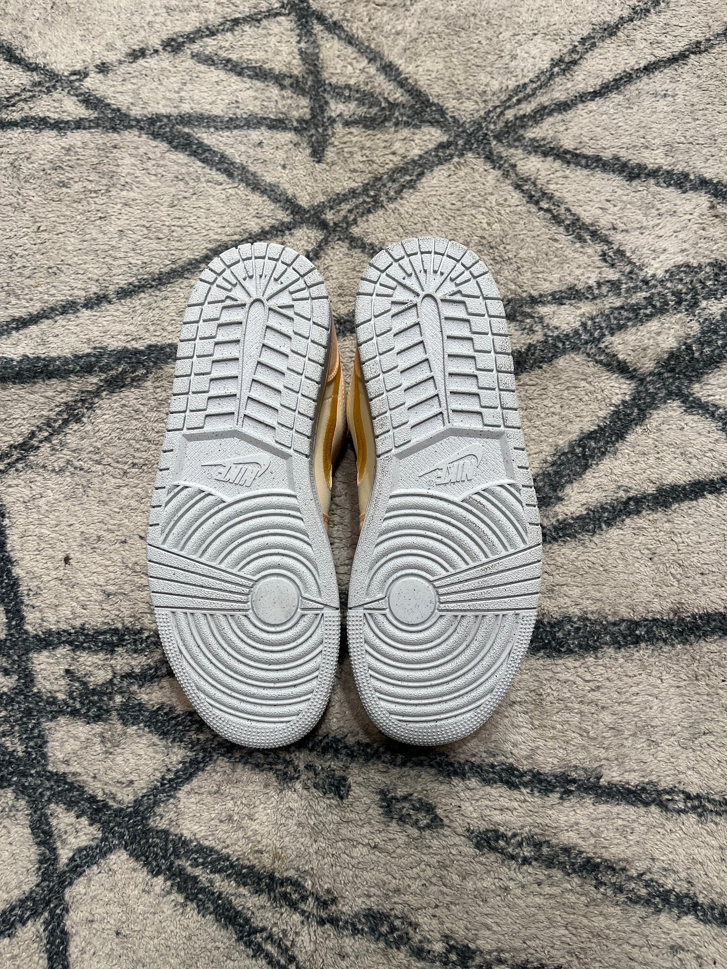 Air Jordan 1 Low Celestial