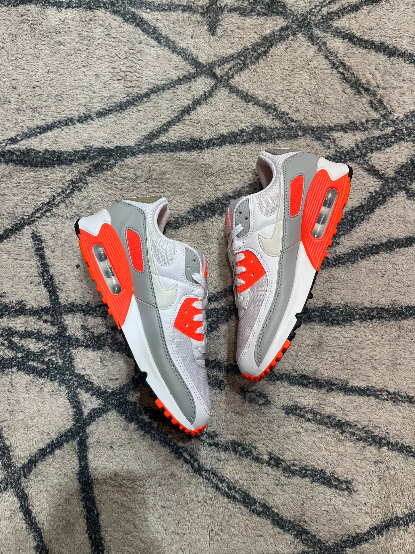 Nike Air Max 90 Hyper Orange