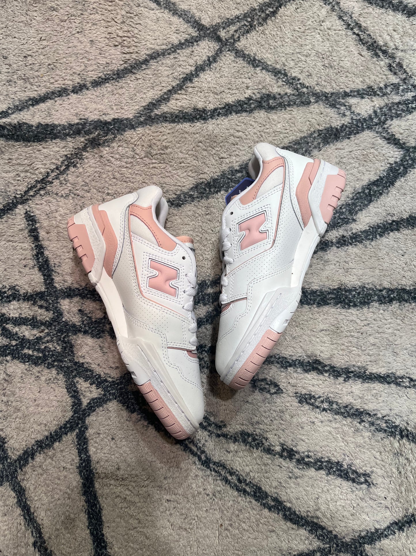 New Balance 550 Pink