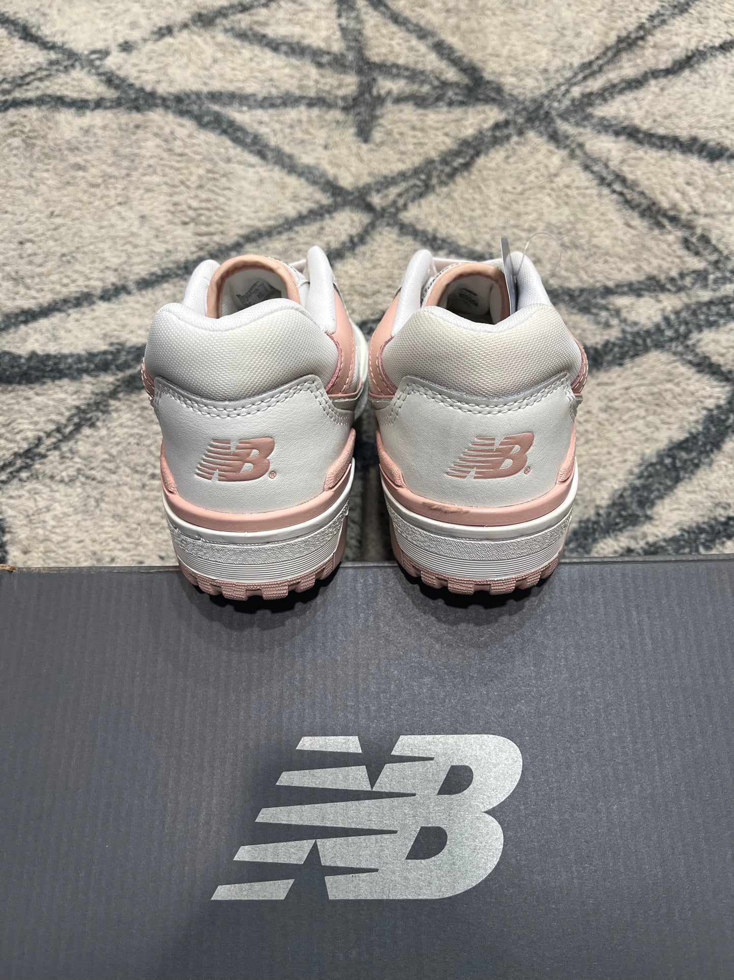 New Balance 550 Pink
