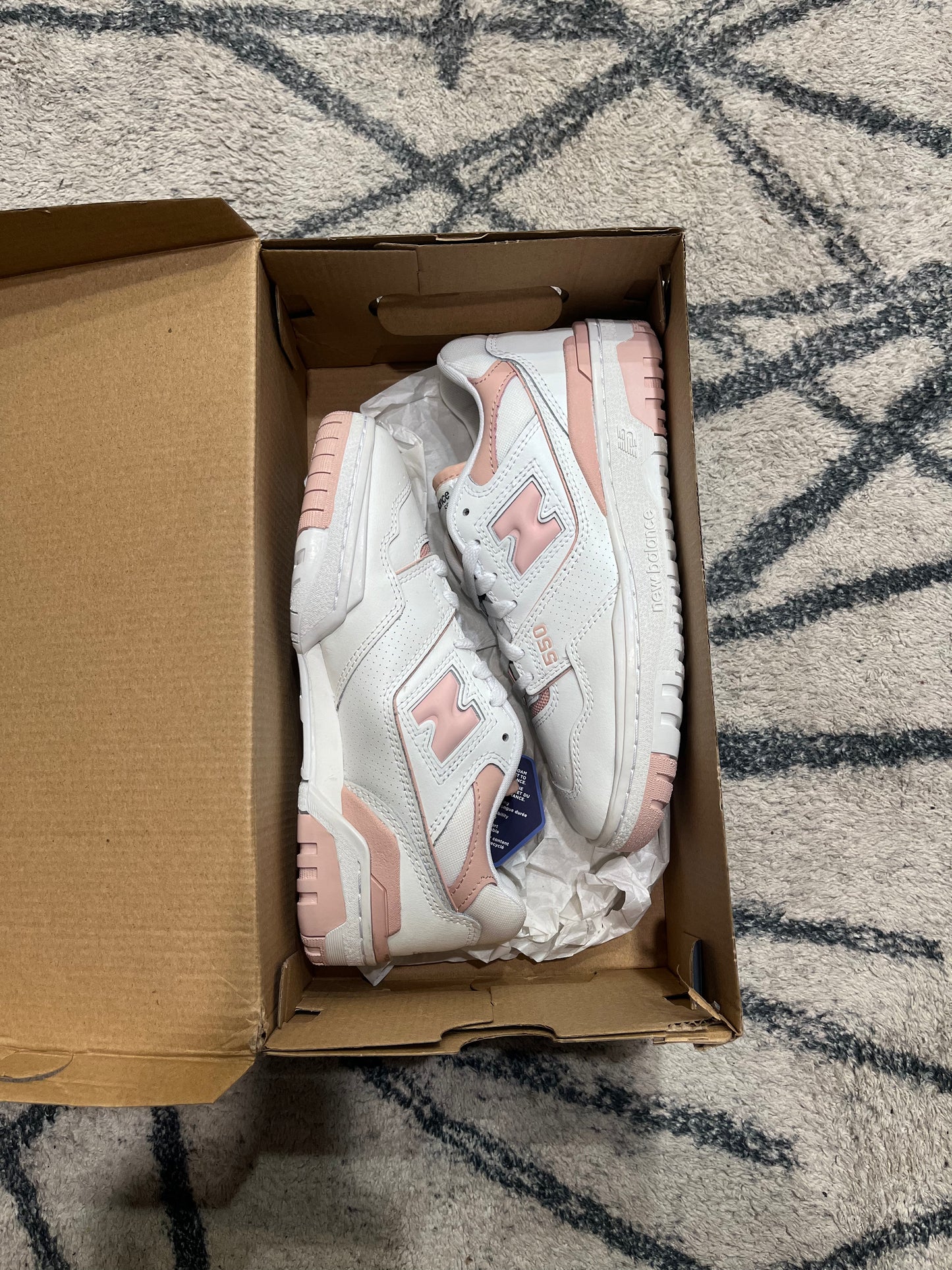 New Balance 550 Pink