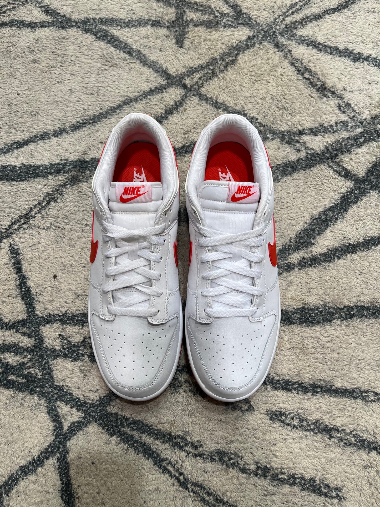 Nike Dunk Low Picante Red