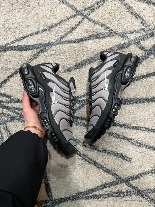 Nike Air Max Plus Dark Smoke Grey Cordura