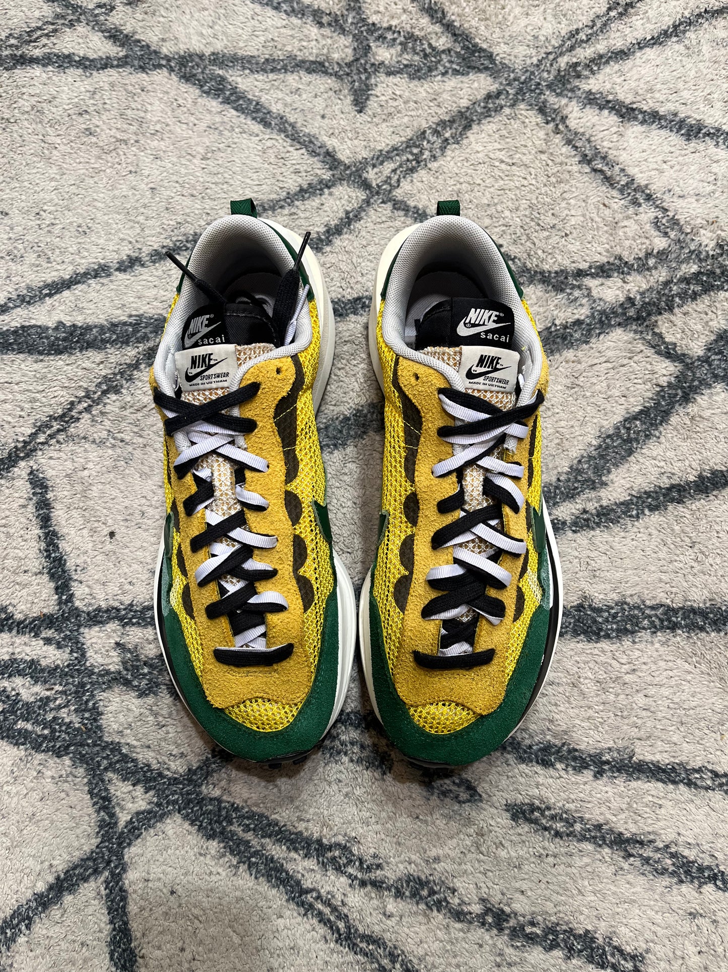 Nike Sacai Vaporwaffle Brasil