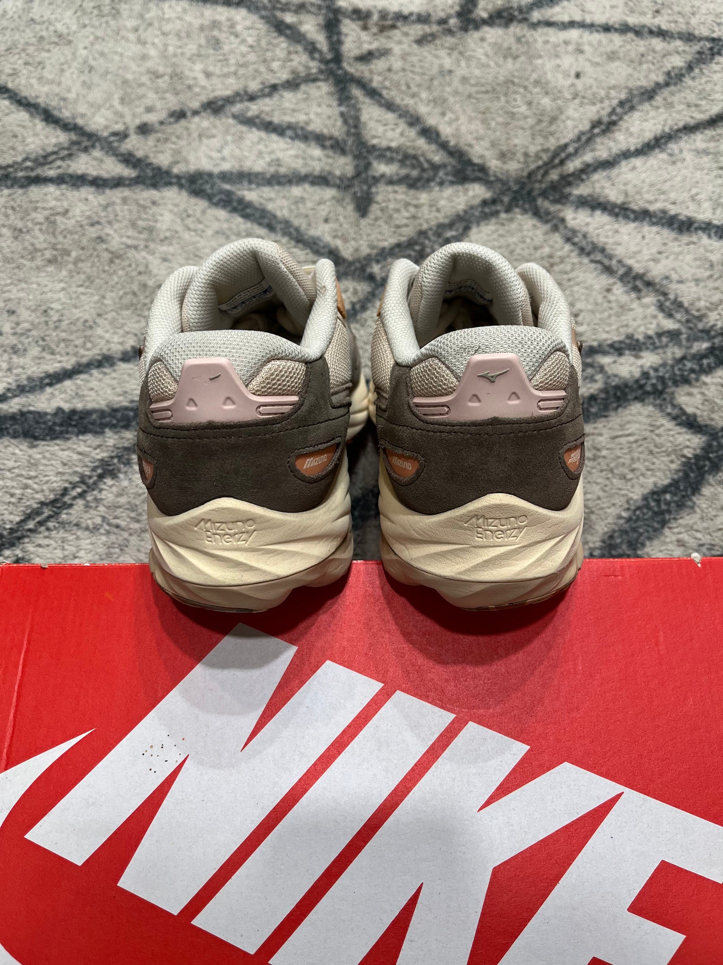 Mizuno Wave Rider 3 Orange Grey
