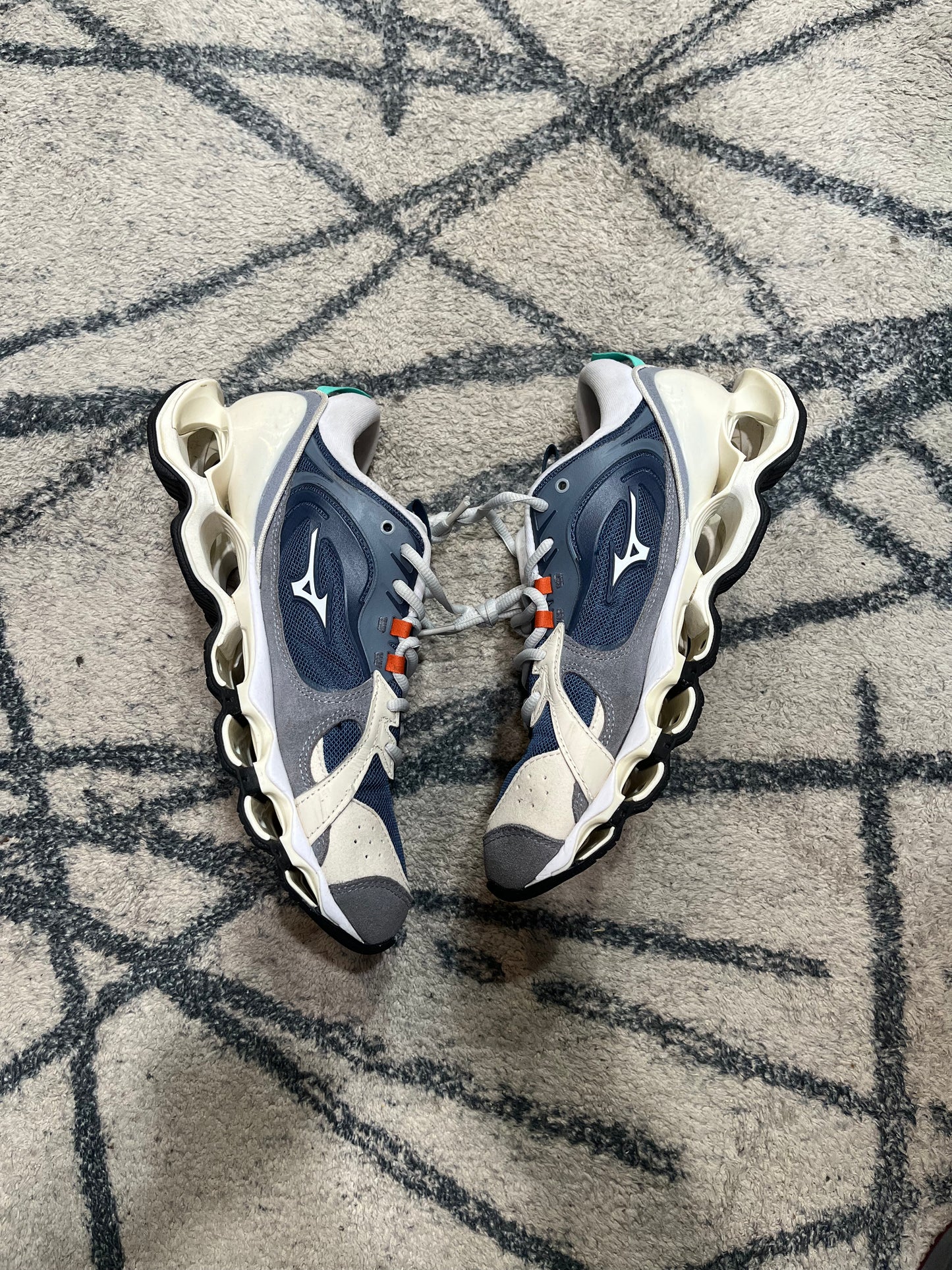 Mizuno Wave Prophecy White Blue
