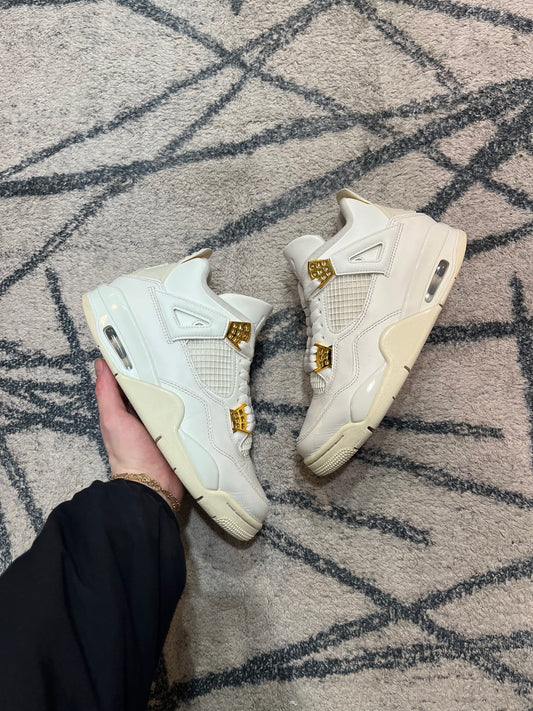 Air Jordan 4 Metallic Gold