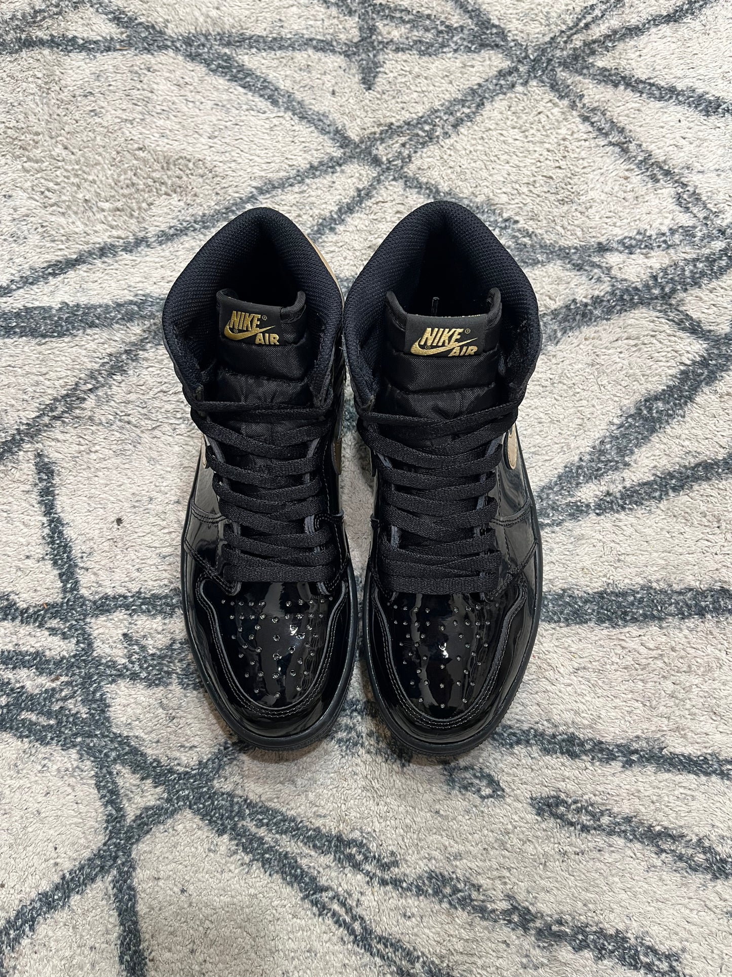 Air Jordan 1 Black Gold