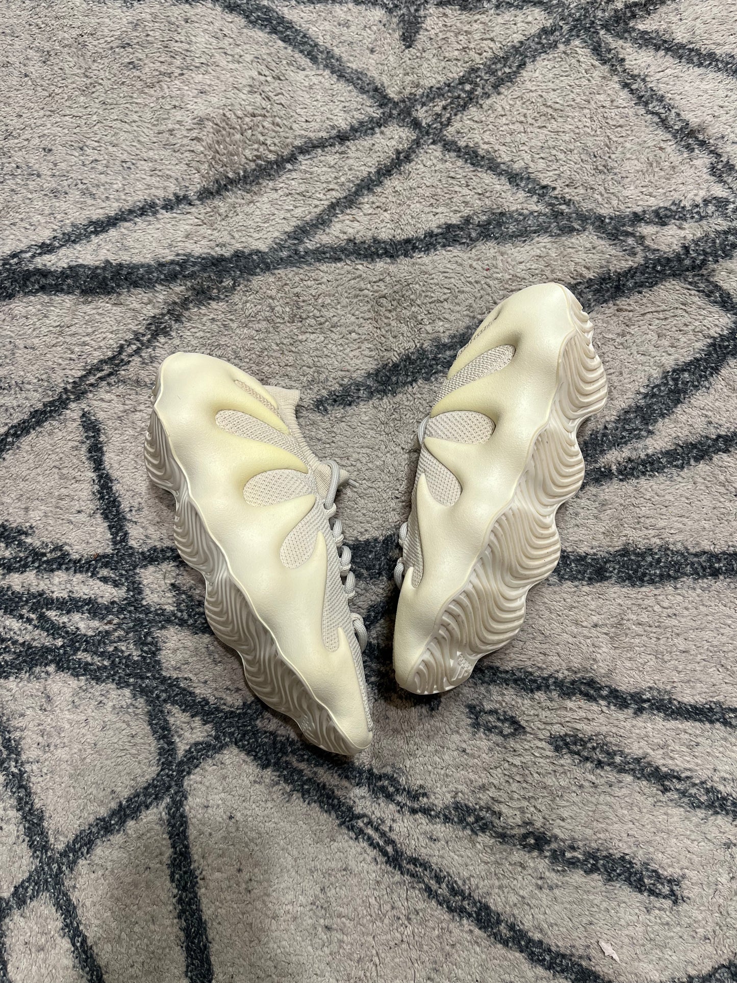 Yeezy 450 Cloud White