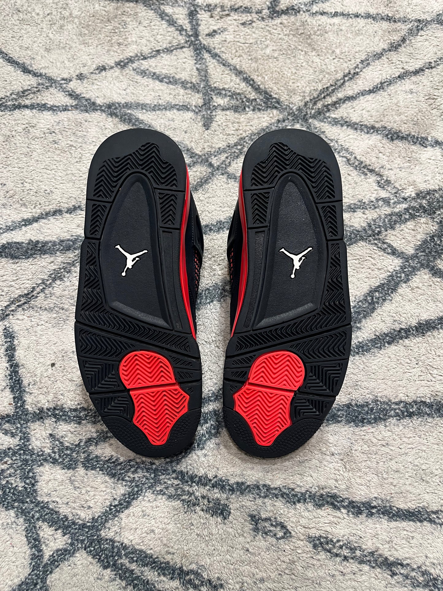 Air Jordan 4 Red Thunder