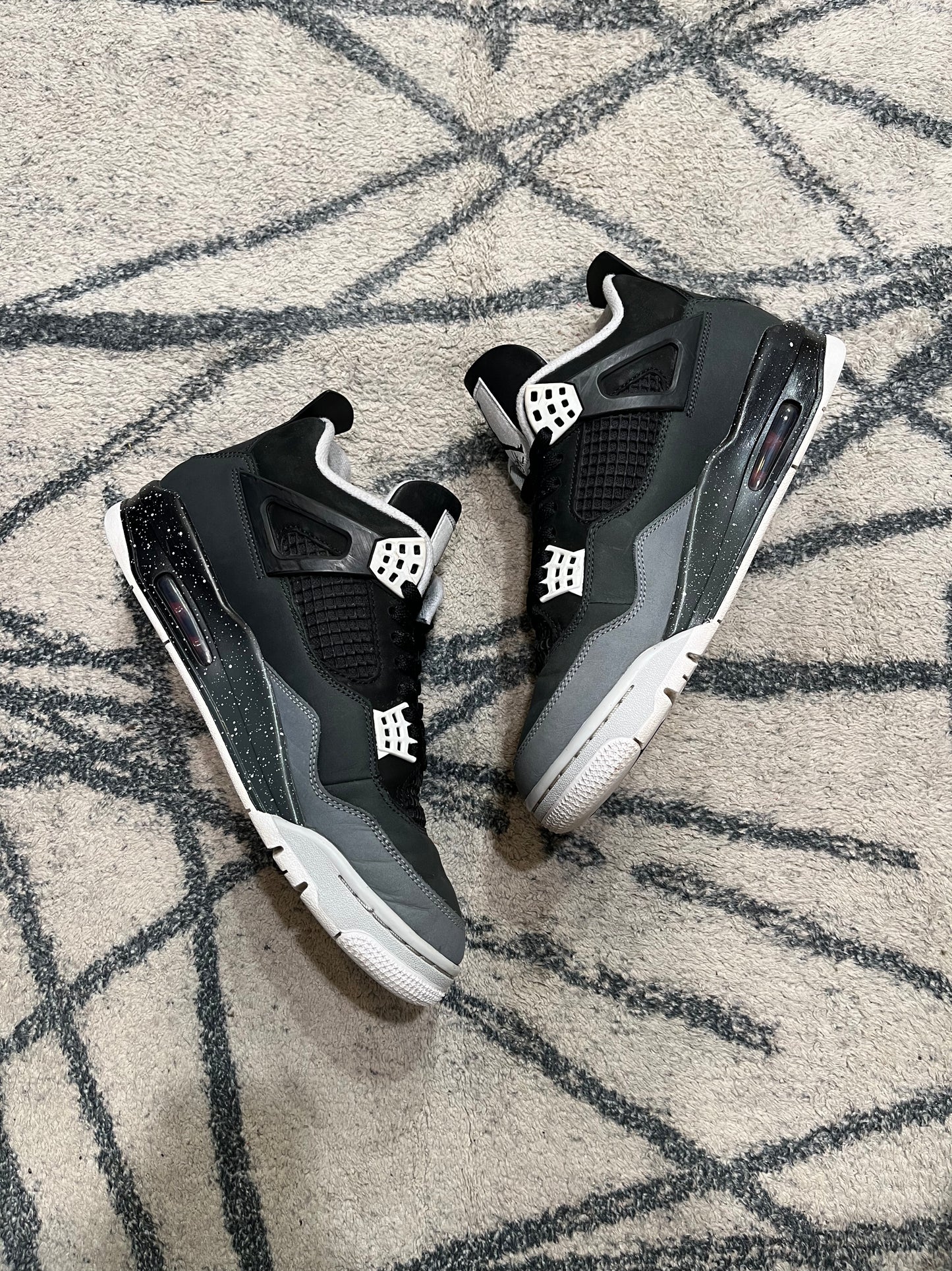 Air Jordan 4 Retro Fear