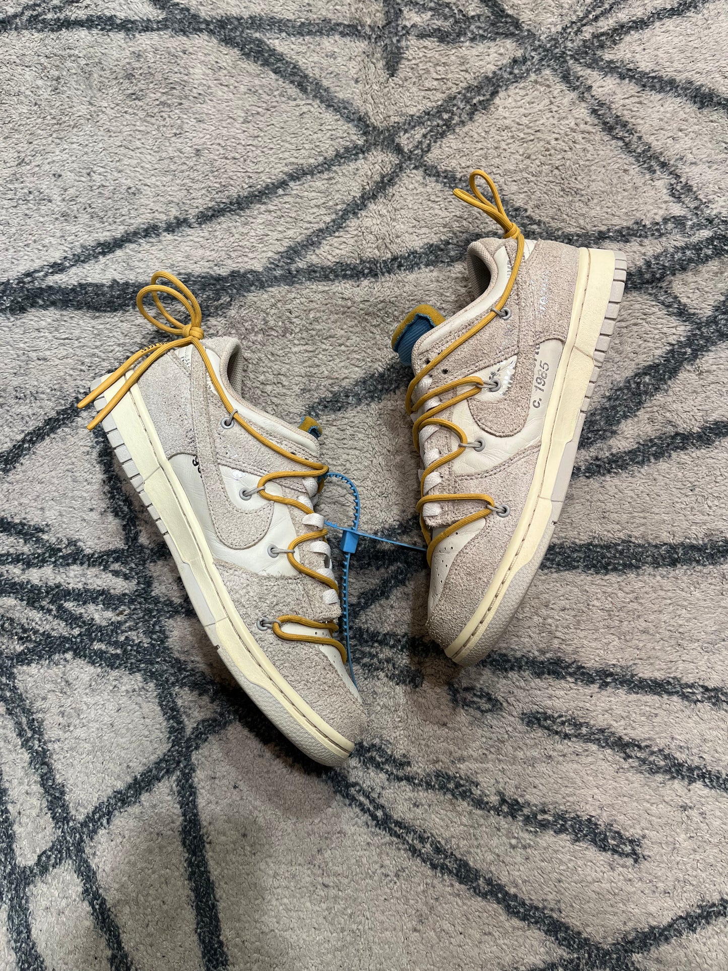 Nike Dunk Low Off White Lot 34
