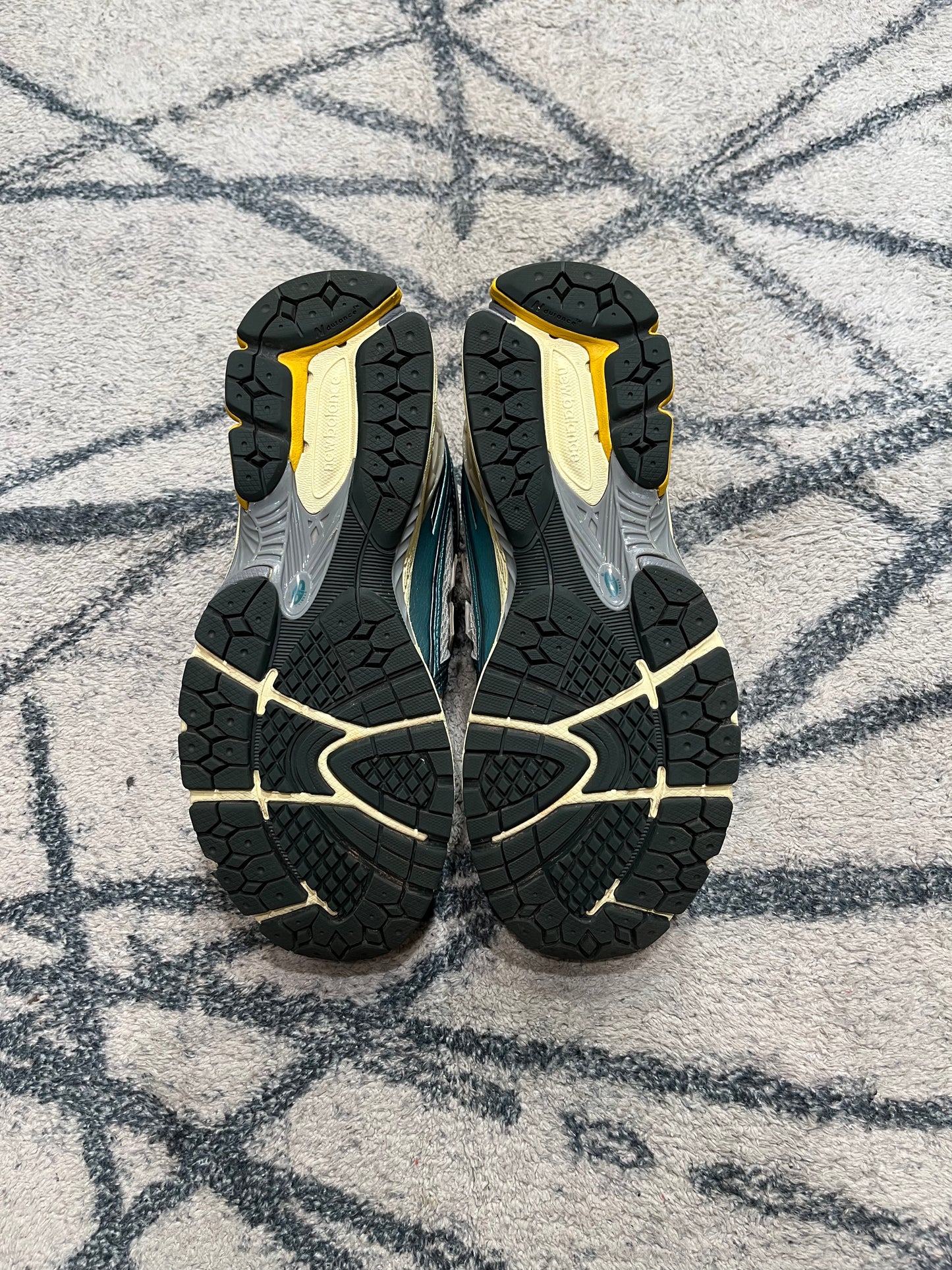 New Blance 19006R Metallic Teal