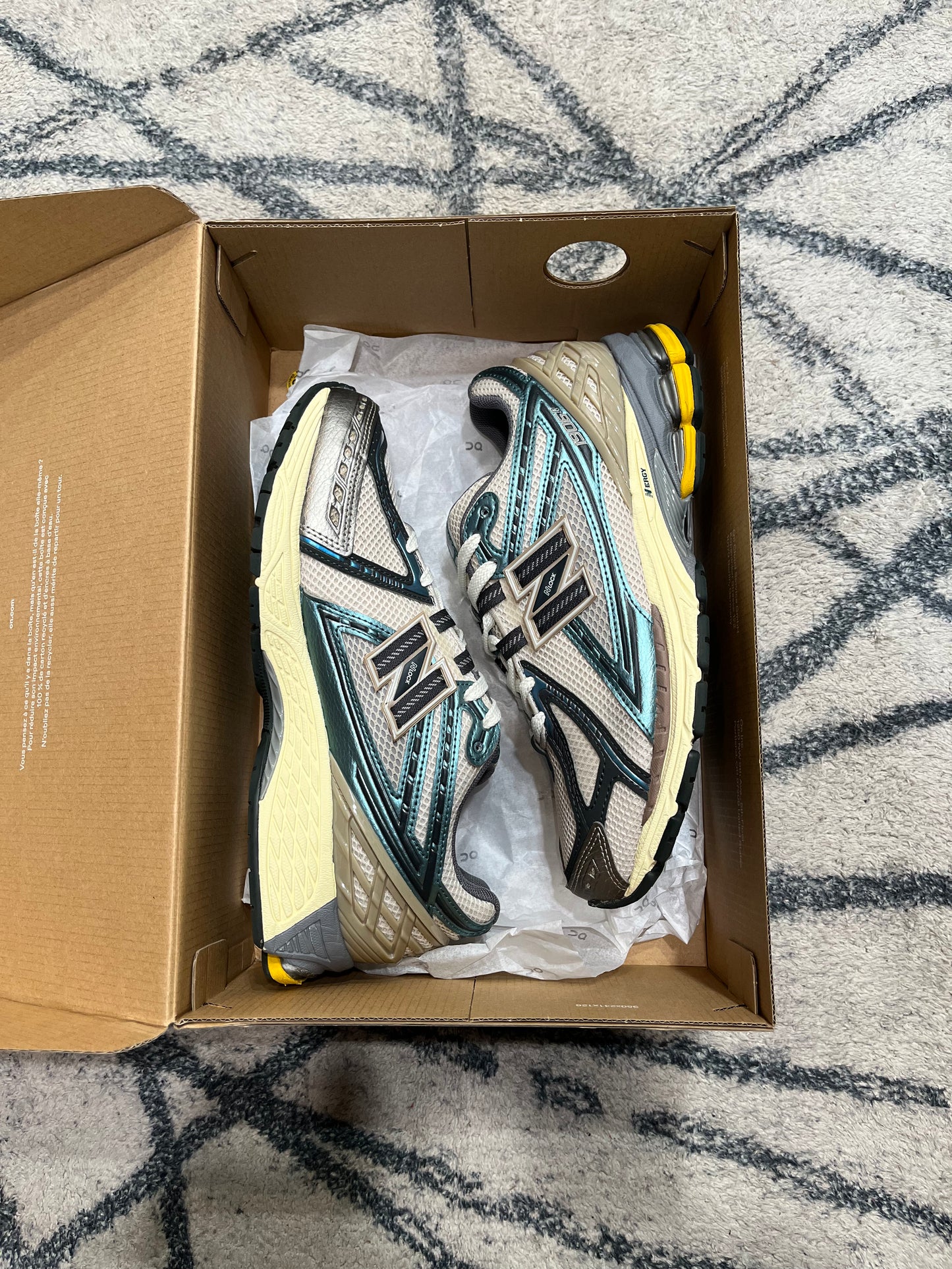 New Blance 19006R Metallic Teal