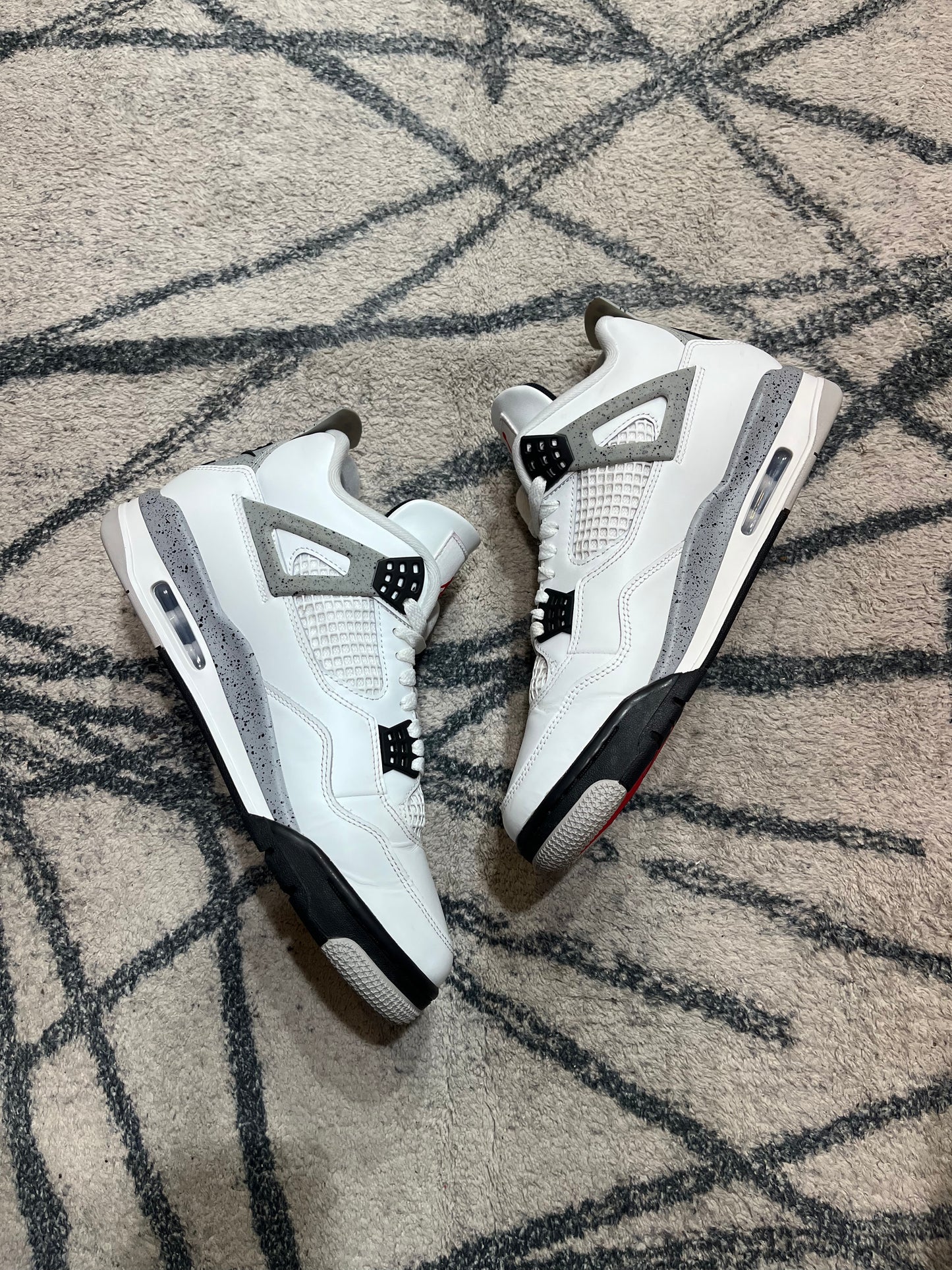 Air Jordan 4 White Cement