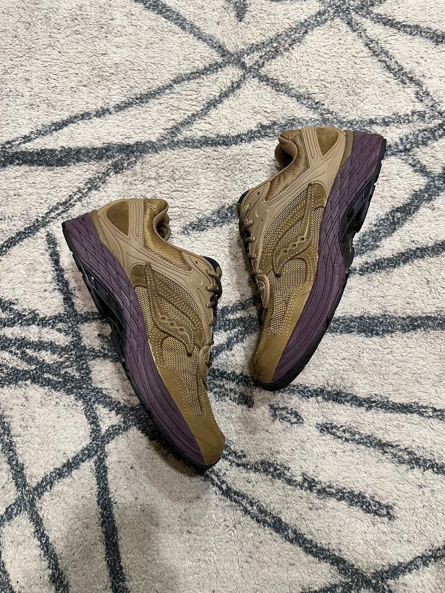 Saucony Omni 9 Armor Brown