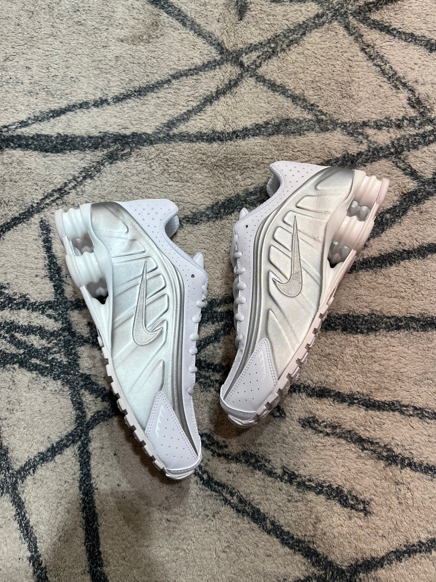 Nike Shox R4 White